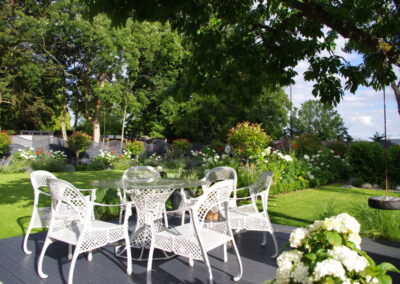 Large Family Garden High Wych Large Family Garden High Wiotch 4 1030x682 1